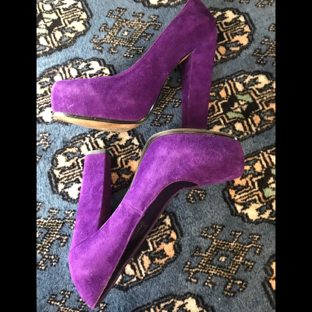 Steve Madden purple suede pumps 7.5